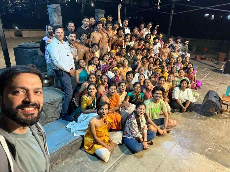 Ankush Chaudhari with theater artists