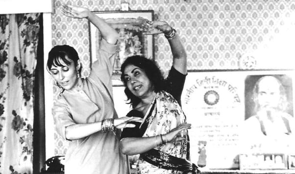 Antonia Minnecola while dancing with her guru Sitara Devi