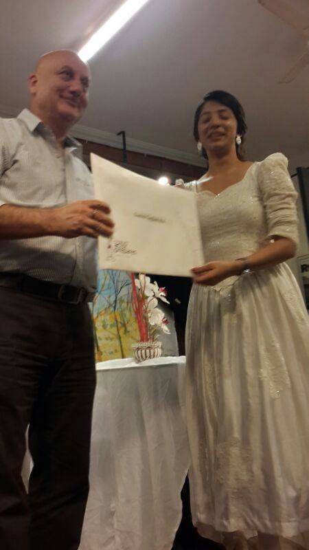 Anupam Kher giving the certificate of Diploma to Snehal Rai