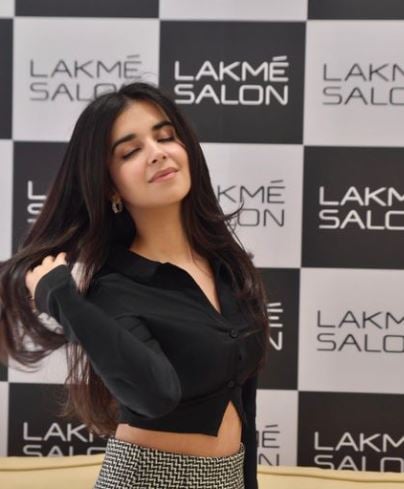 Anvesha Vij at a Lakmé Salon