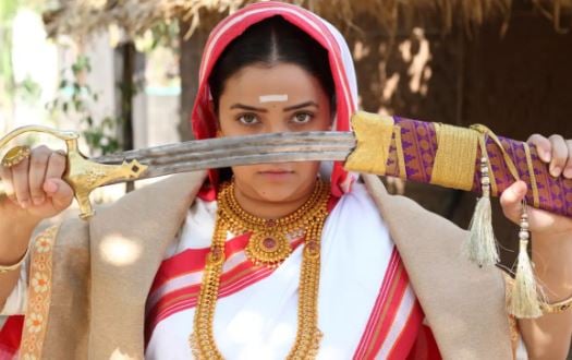 Apurva Nemlekar in a still from the serial Swarajya Saudamini Tararani