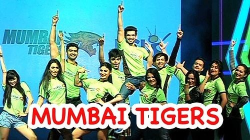 Arjun Bijlani with his Box Cricket League team
