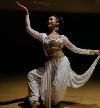 Arundhati Garnaik while performing kathak moves