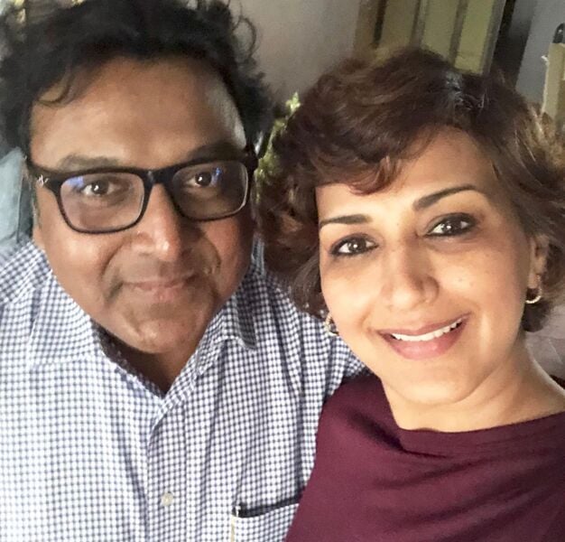 Ashwin Sanghi with actress Sonali Bendre