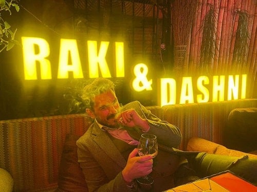 Atilla Kardish smoking and drinking alcohol