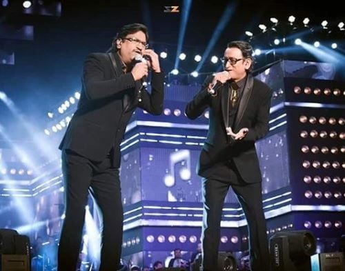 Atul Gogavale and Ajay Performing Live