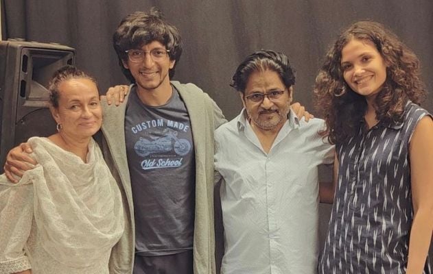 Ayesha Kapur (right) with the cast of the film Hari Ka Om