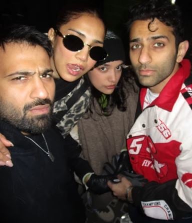 Ayushmaan Sethi (extreme right) with his brother (extreme left), sister-in-law (left) and rumored girlfriend (right)