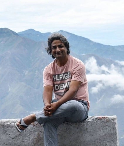 Azhar Iqbal during his trip