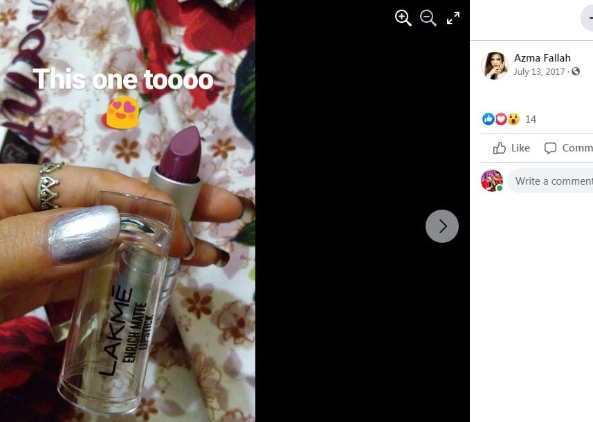 Azma Fallah endorsing Lakme Lipstick