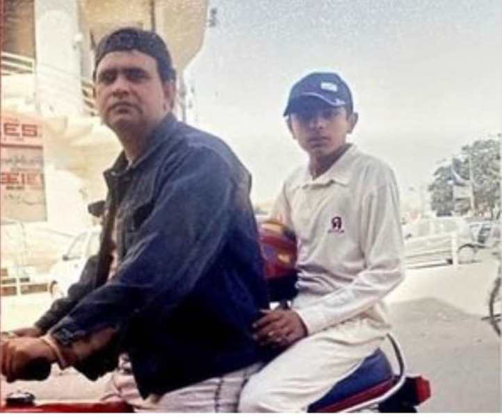 Babar Azam as a ball boy with his father