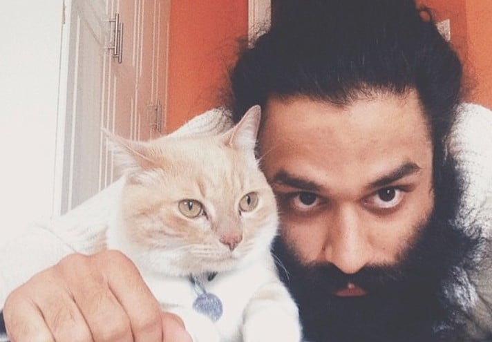 Babbulicious posing with his pet