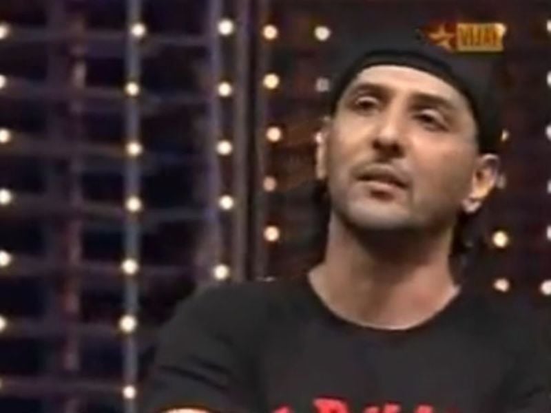 Babloo Prithiveeraj as a contestant on the show 