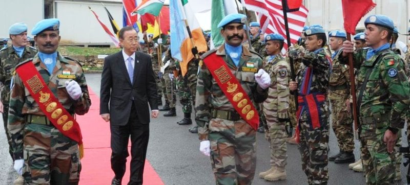 Ban in Lebanon inspecting a guard of honour of the mixed contingent of the UN peacekeepers