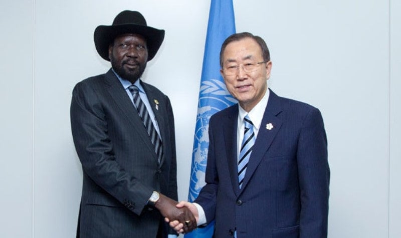Ban with the South Sudanese President Salva Kiir in a photo