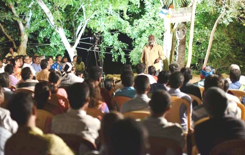Bava Chelladurai at one of his storytelling events