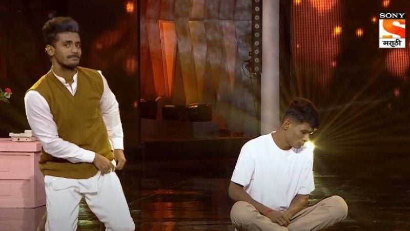 Bharat Ghare (left) with Deepak Hulsure during a performance in 