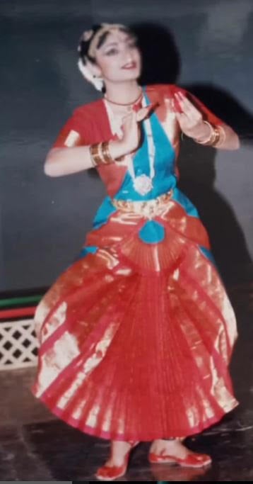 Bhavvana Rao performing Bharatanatyam at an event
