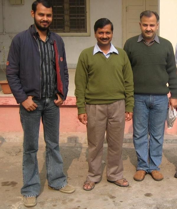 Bibhav Kumar, Arvind Kejriwal, and Manish Sisodia (left to right) in 2006