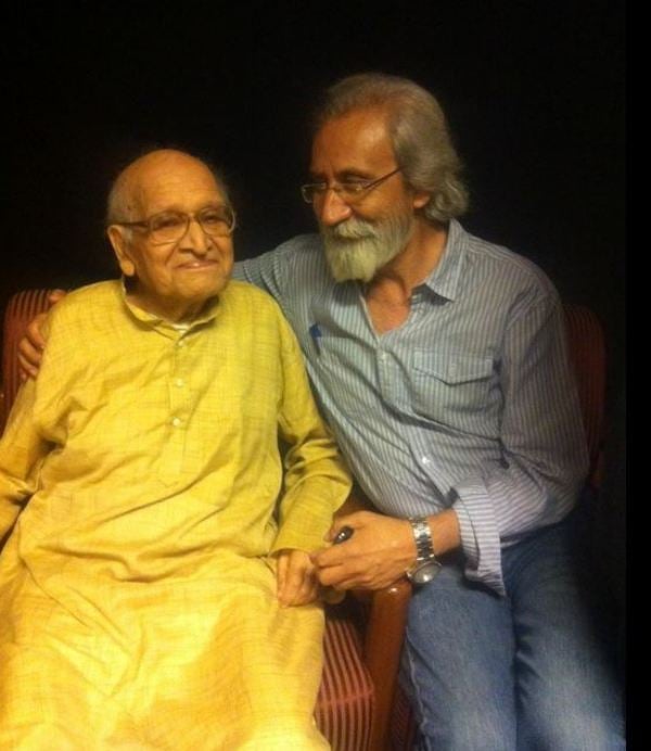 Bipan Chandra with S I Habib