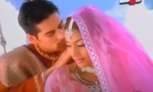 Bipasha Basu with Dino Morea in Sauda Khara Khara