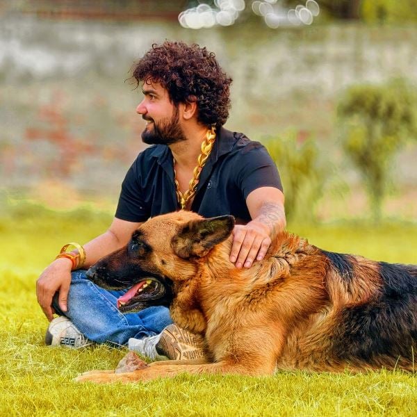 Biru Kataria with his pet dog