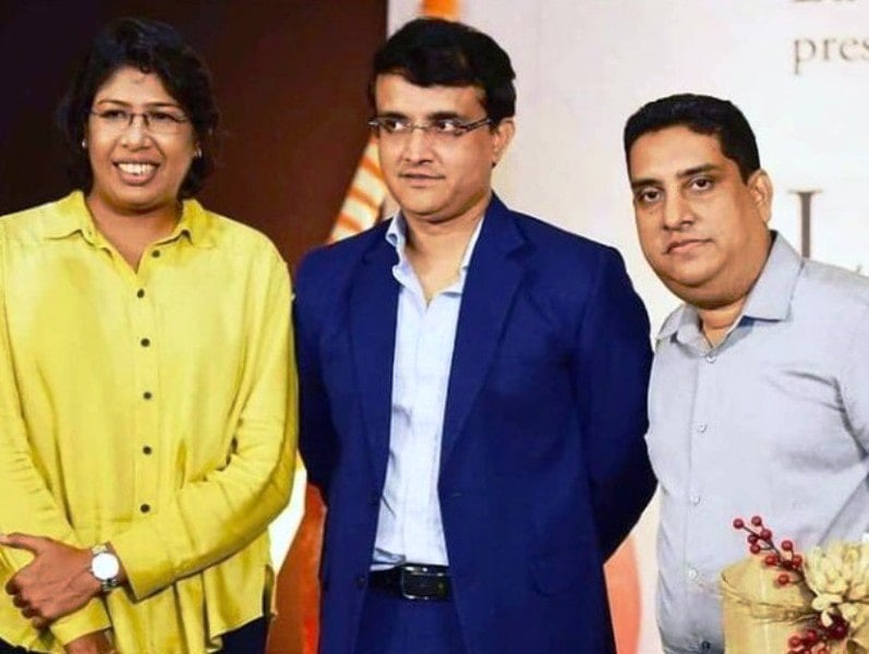 Boria Majumdar with Jhulan Goswami and Saurav Ganguly
