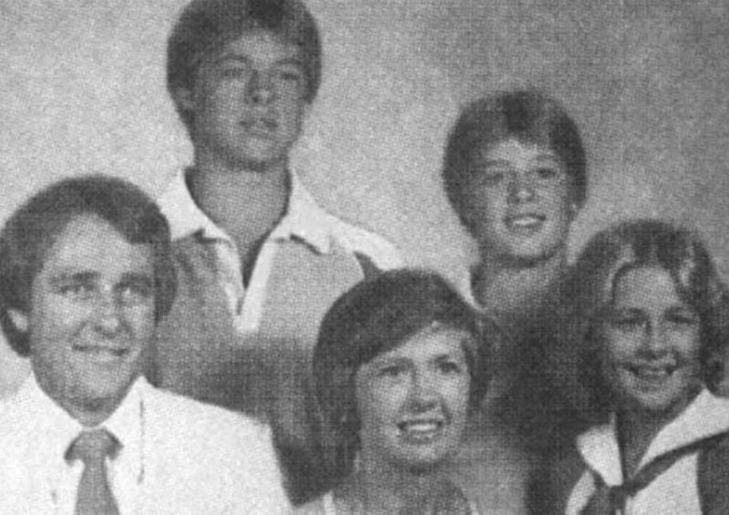 Brad Pitt (top left) with his parents and siblings