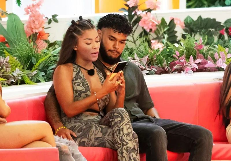 Bryan Arenales and Amaya Espinal in a still from the reality show 