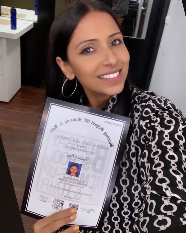 Candice as certified makeup artist