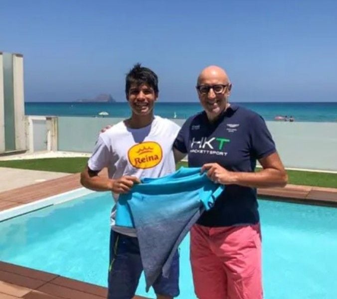 Carlos Alcaraz with his first sponsor, Alfonso López Rueda (right)