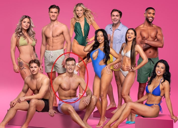 Casper Venstad on the poster of the reality show Love Island Norway Season 4 (2025)