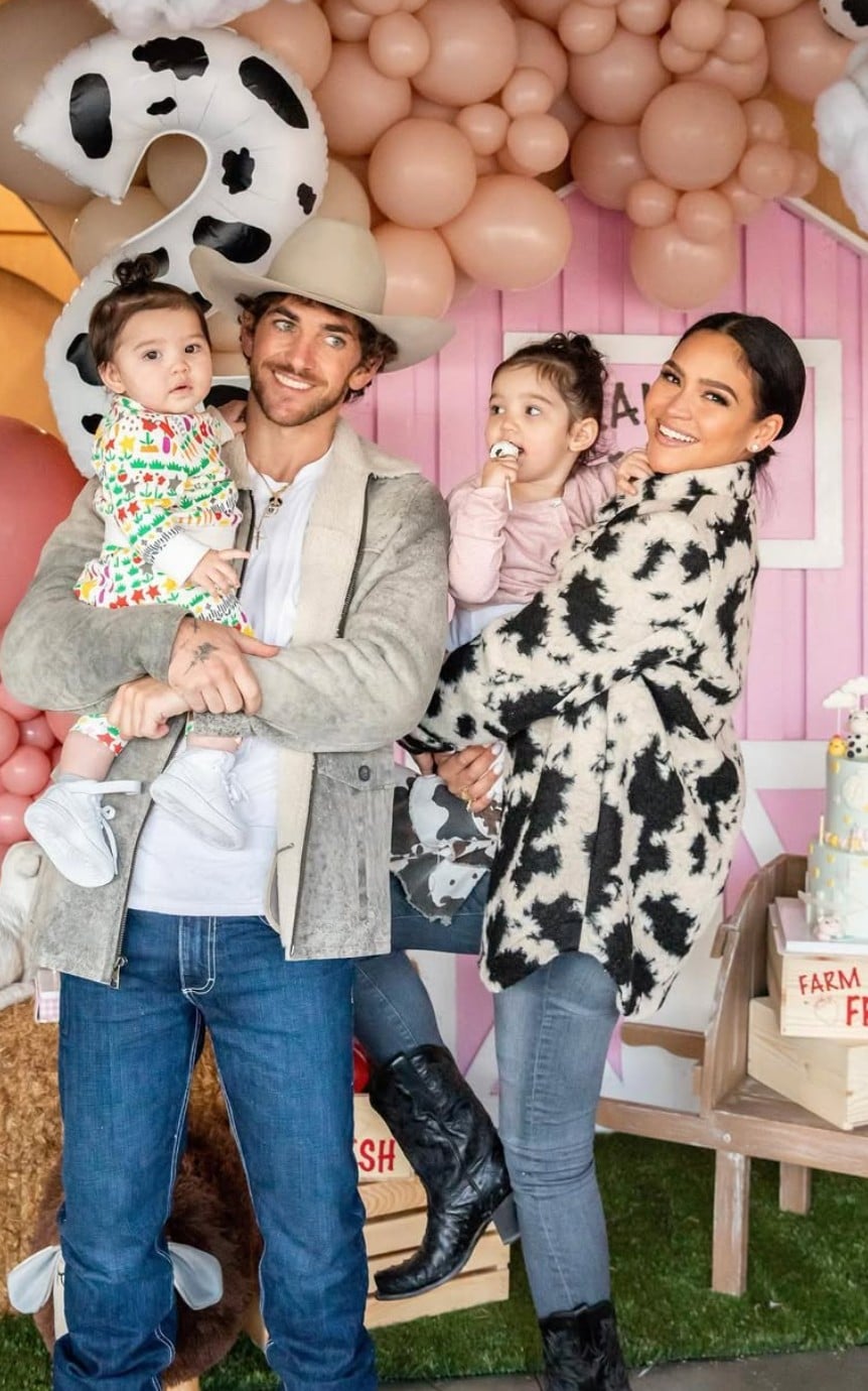Cassie Ventura with her husband and daughters