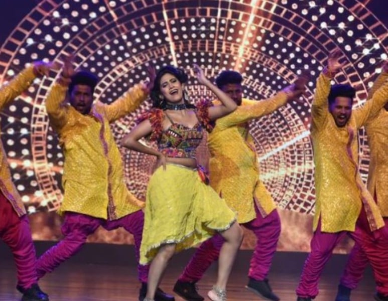 Yogita Chavan during her guest performance at Mata Shravan Queen 2022