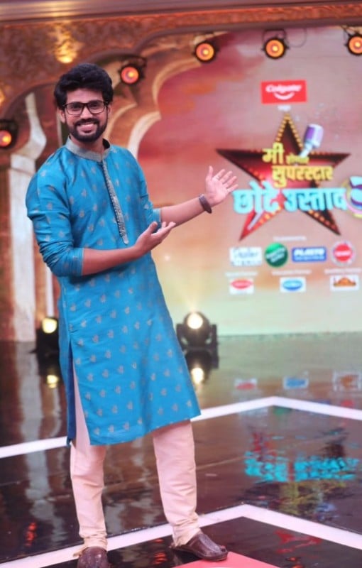 Chetan Vadnere in a still from the Marathi reality show Me Honar Superstar - Chhote Ustaad (2023)