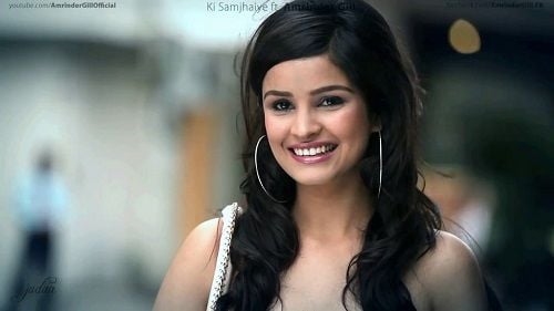 Chetna Pande in Ki Samjhaiye by Amrinder Gill