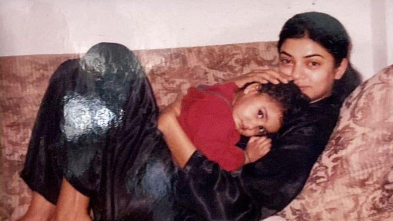 Childhood picture of Renee Sen with her mother, Sushmita Sen