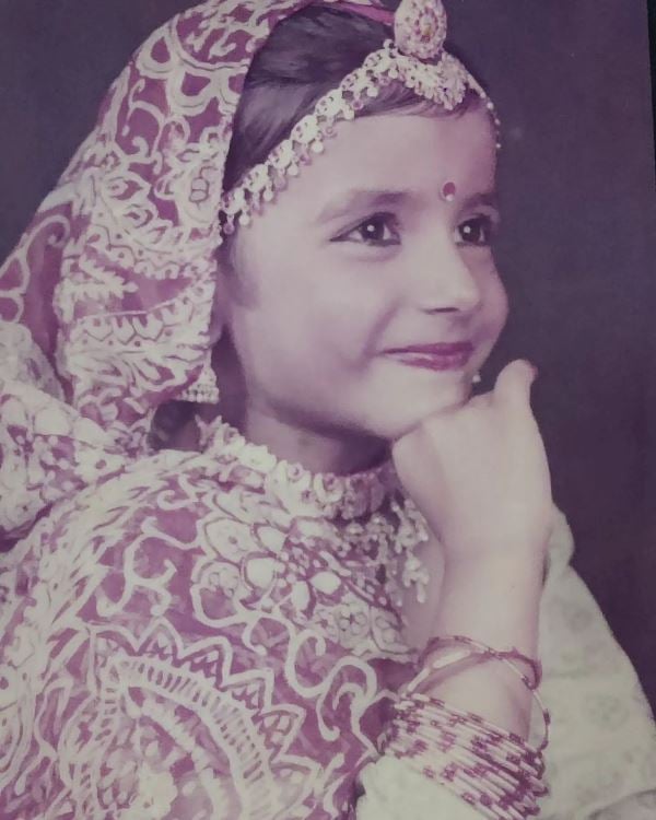 Chitralekha Sen childhood picture