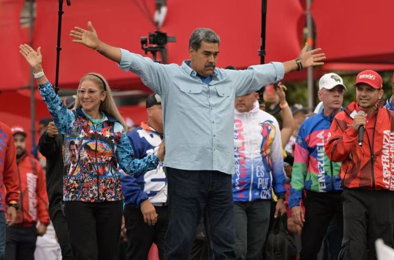 Cilia Flores and Nicolás Maduro