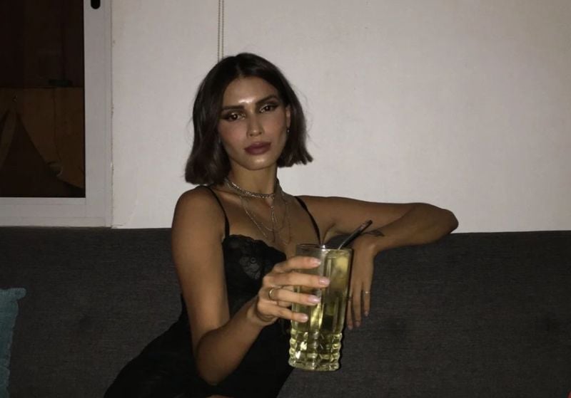 Constanza Capelli drinking alcohol