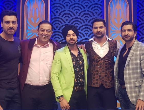 Daljeet Singh Kalsi on the sets of Mr. Punjab