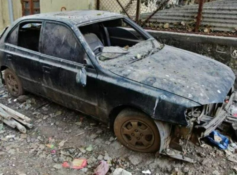 Dawood Ibrahim’s green Sedan parked inside the Central Government Community hall in CGS colony at Ghatkopar, Mumbai