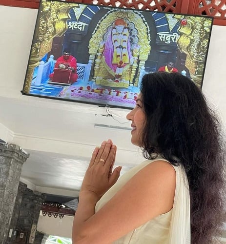 Deepti Bhatnagar at a temple