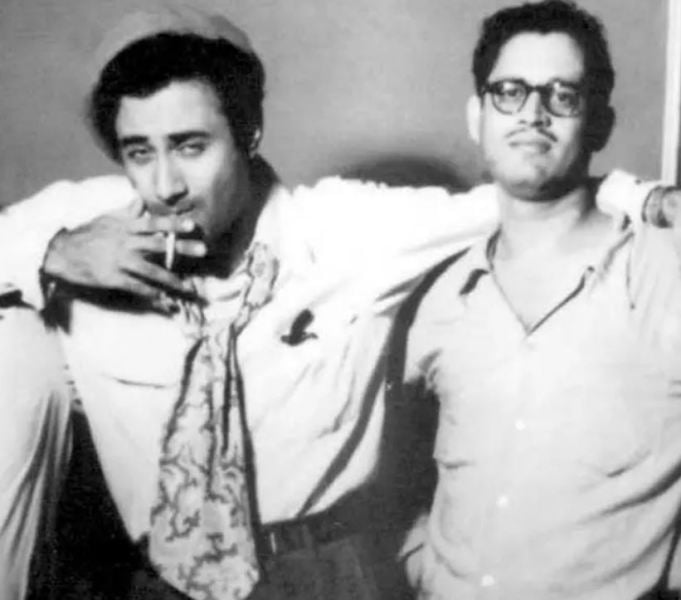 Dev Anand and Guru Dutt (right)