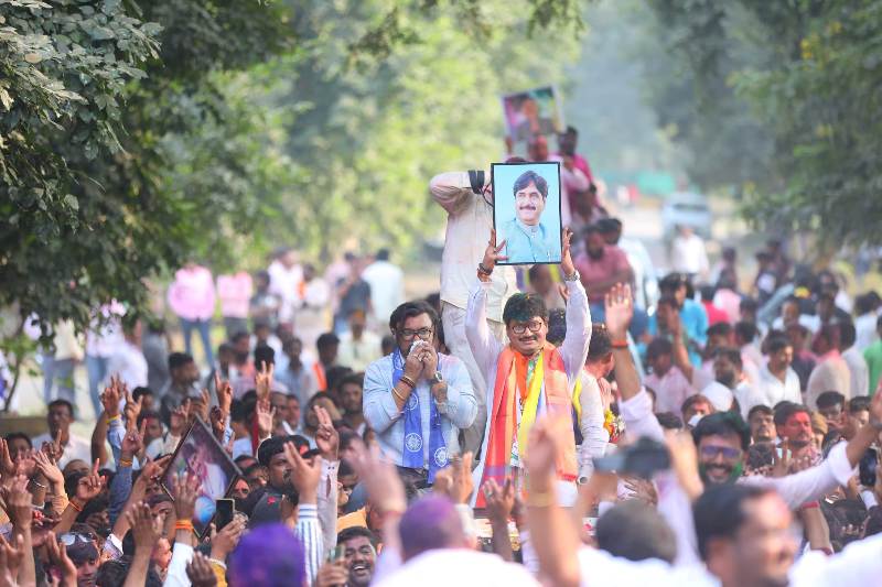Dhananjay Munde while celebrating his win in the 2024 Maharashtra Legislative Assembly elections