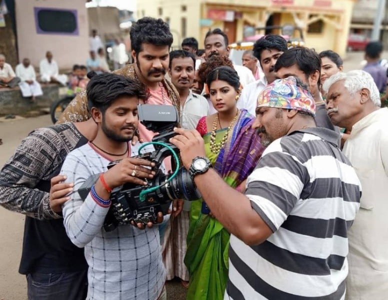 Dhanashri Kadgaonkar on the sets of Tujhyat Jeev Rangala