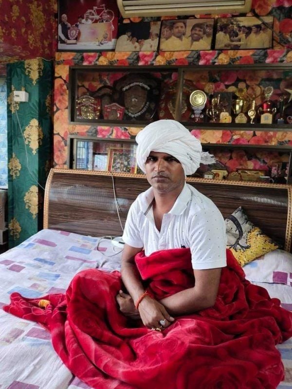 Dharmendra Solanki and his awards collections