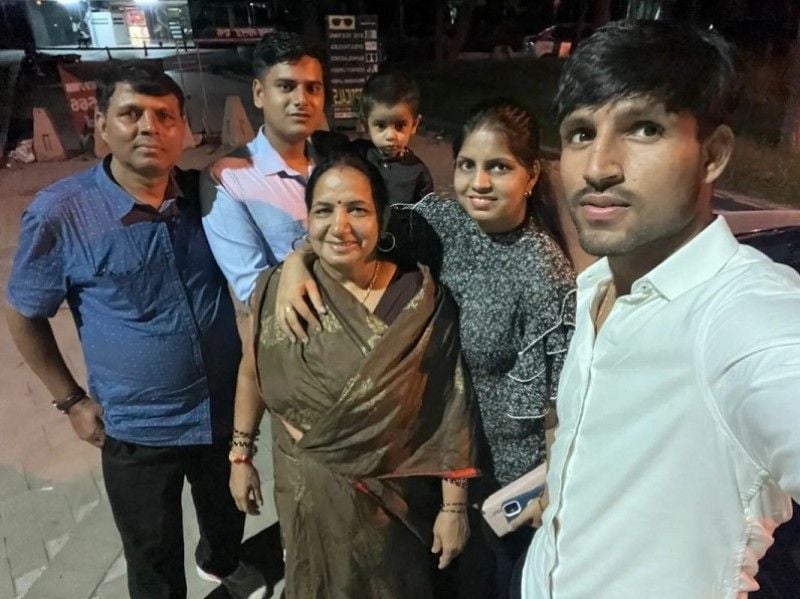 Dhruv Jurel with his family