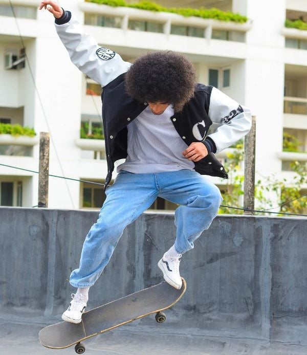 Dhruvin Busa while skateboarding