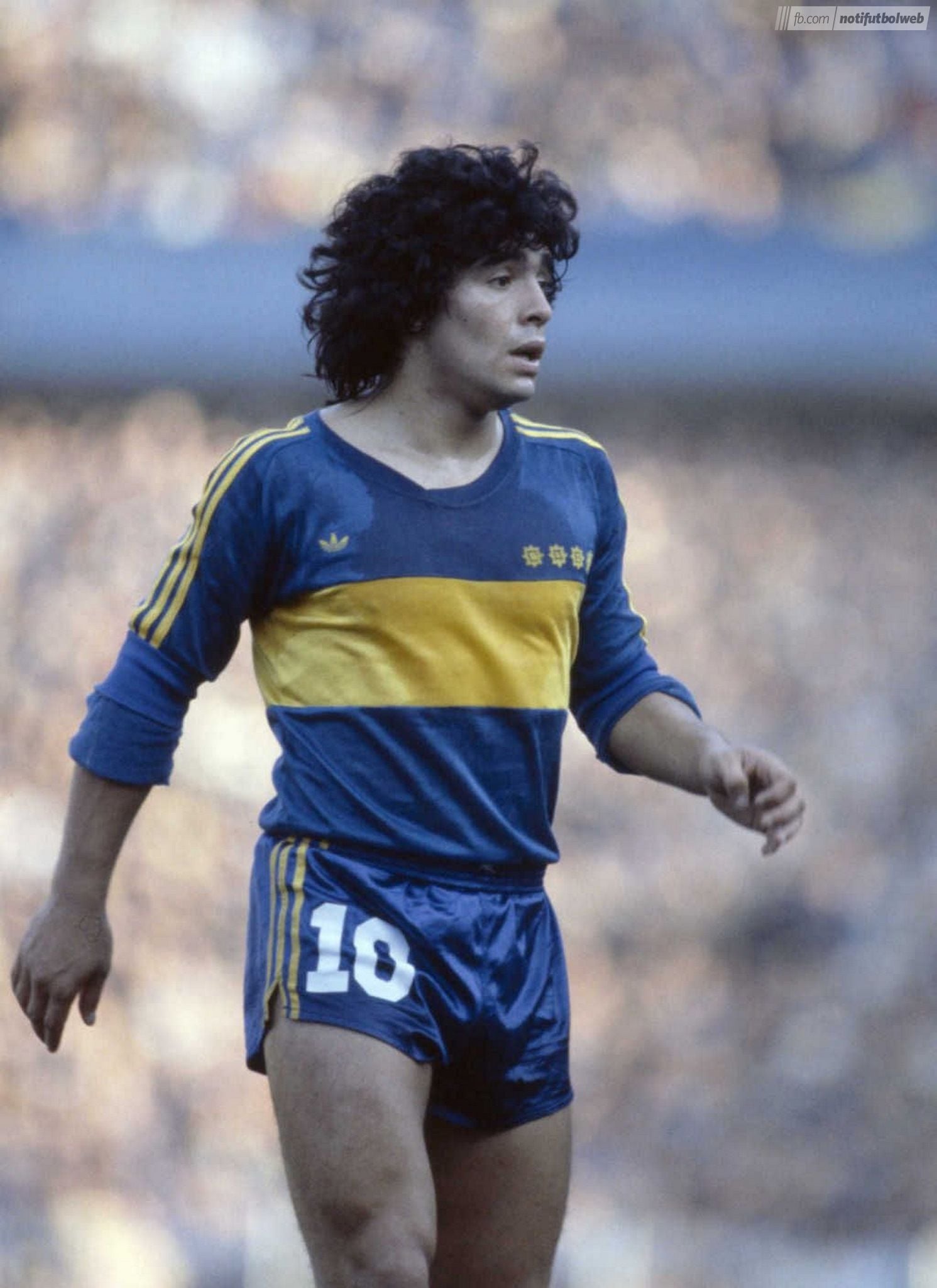 Diego Maradona playing for Boca Juniors